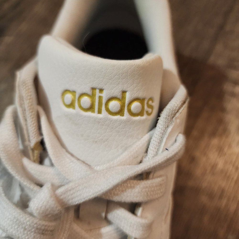 Adidas - Picture 5 of 5